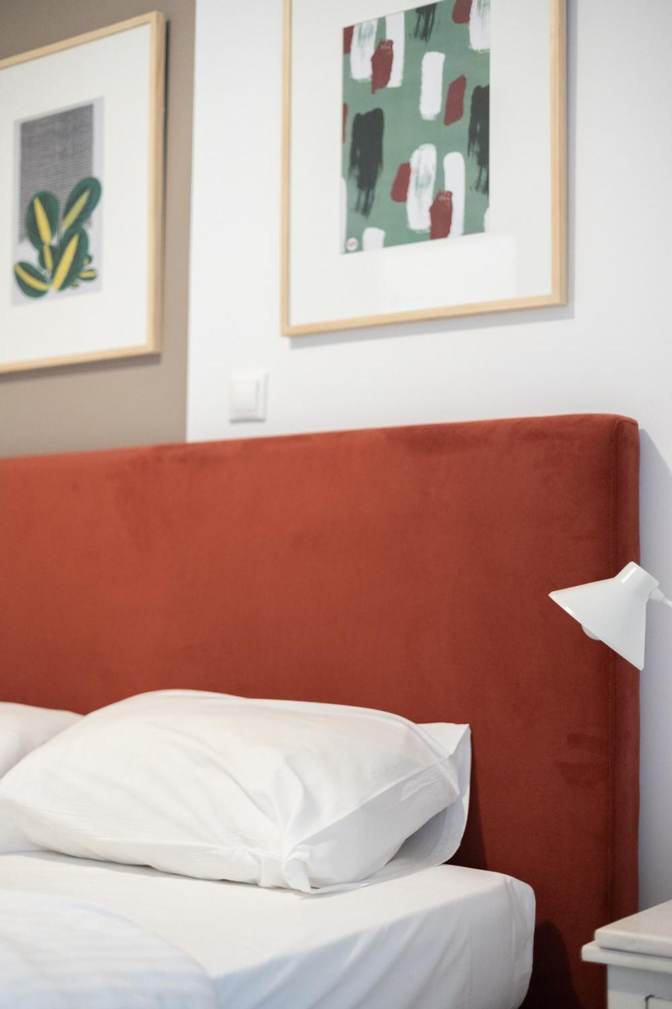Renovated 5 Bdr House Near Acropolis - New Beds, Terrace & Green Yard Atenas Exterior foto